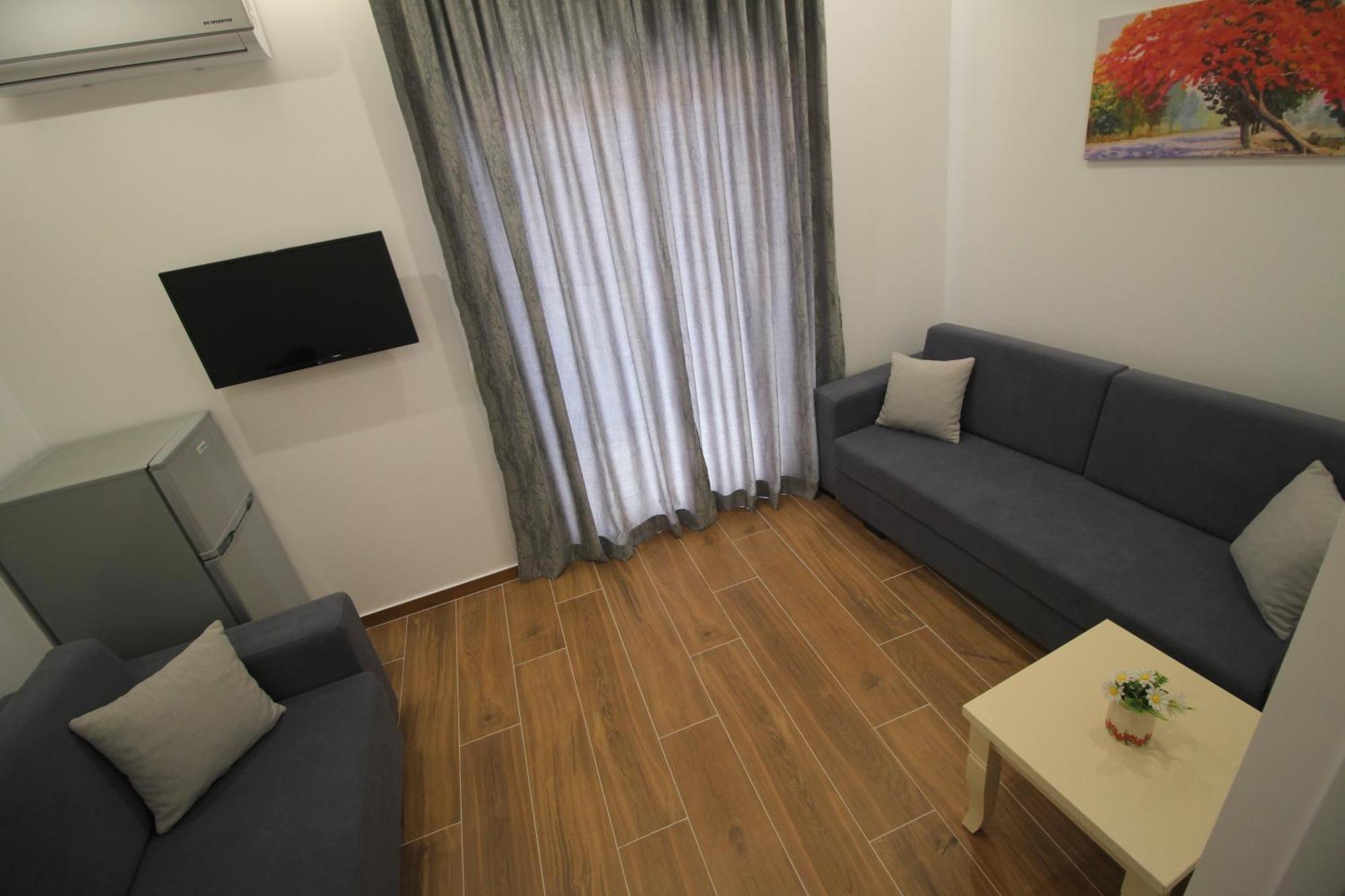 Eden Suites&Apartments Sarandë Buitenkant foto